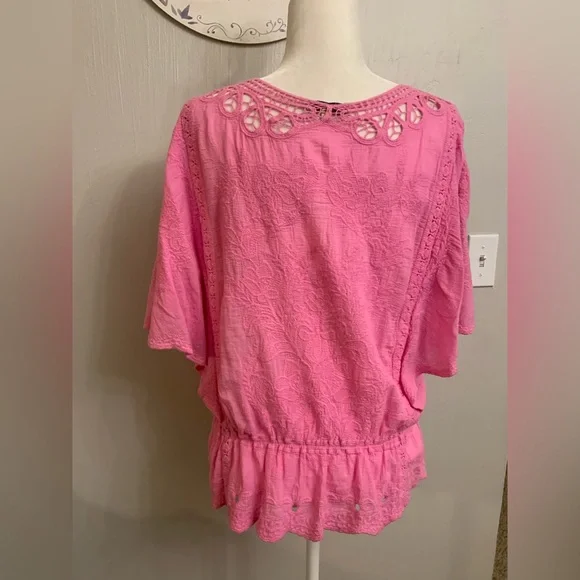 Democracy Pink Textured Blouse with Lace Accents - Picture 5 of 7